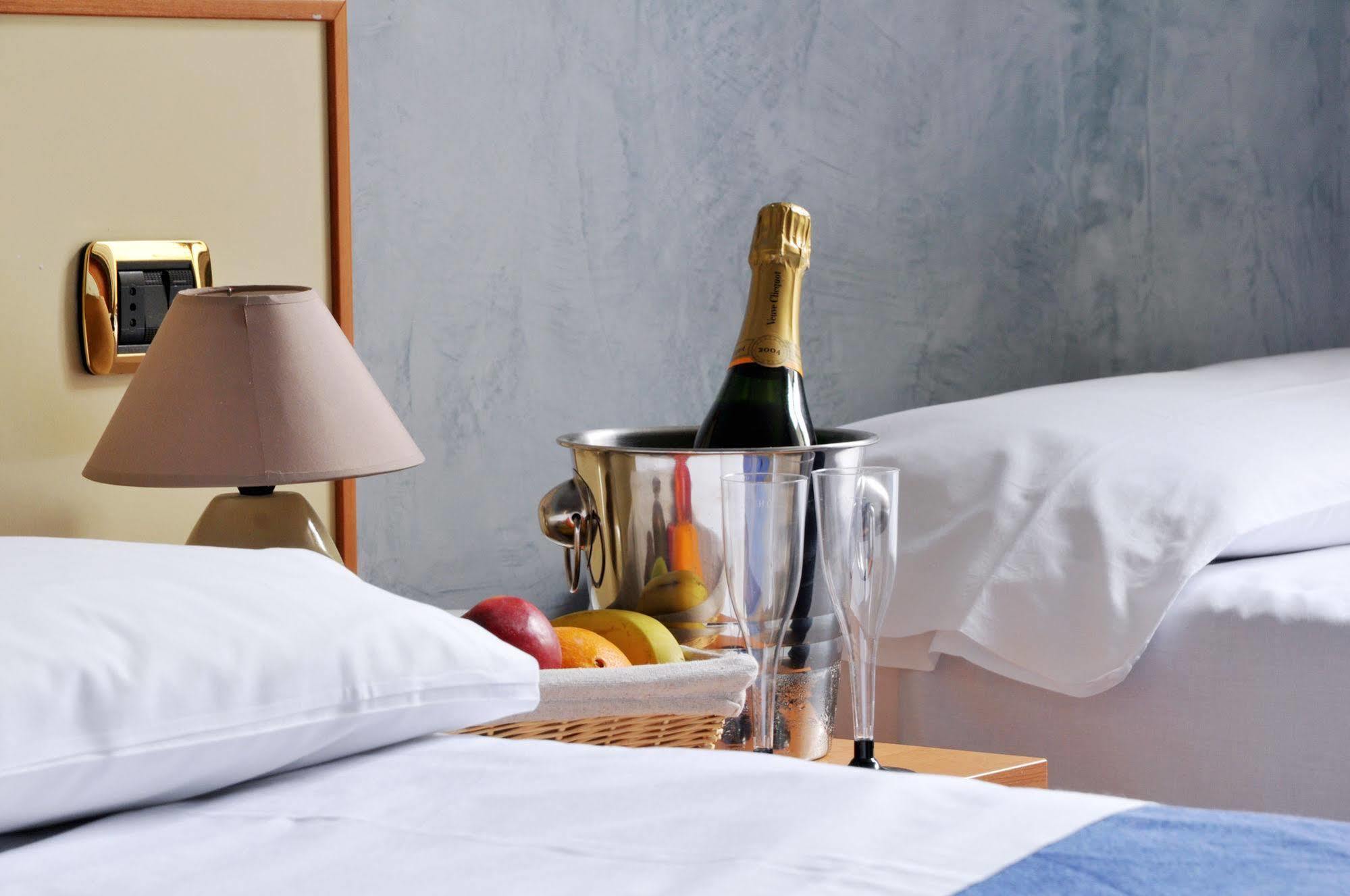 Hotel Angelica Florence Extérieur photo